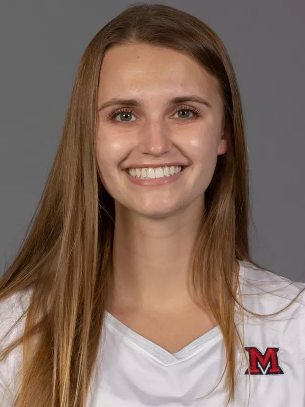 D1621 Volleyball Headshots & Social Media