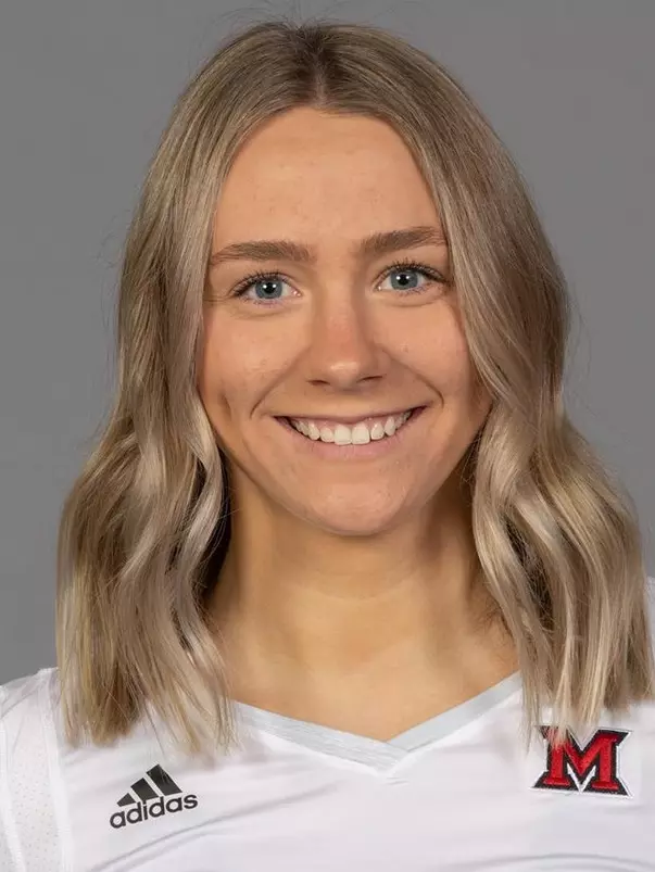 D1621 Volleyball Headshots & Social Media