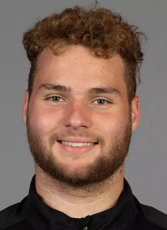 D0721 Football Portraits & Social Media