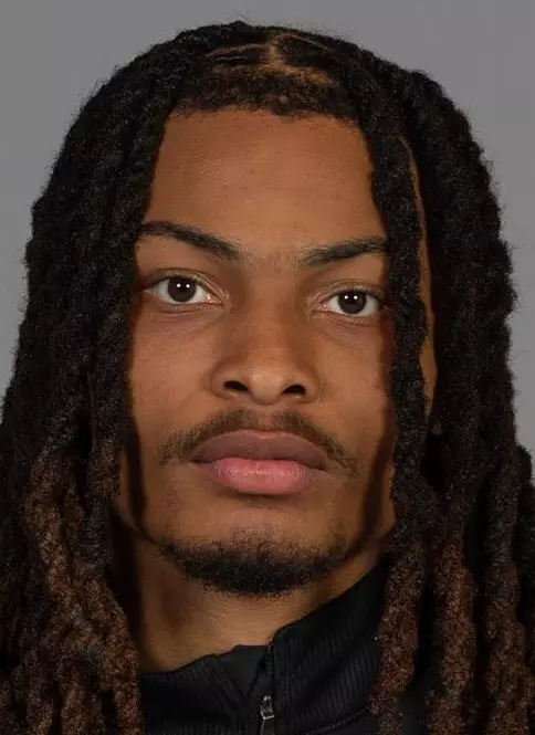 D0721 Football Portraits & Social Media