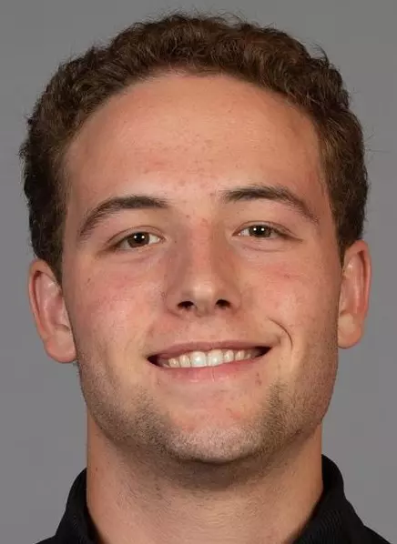 D0721 Football Portraits & Social Media