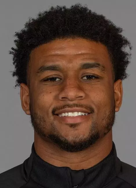 D0721 Football Portraits & Social Media