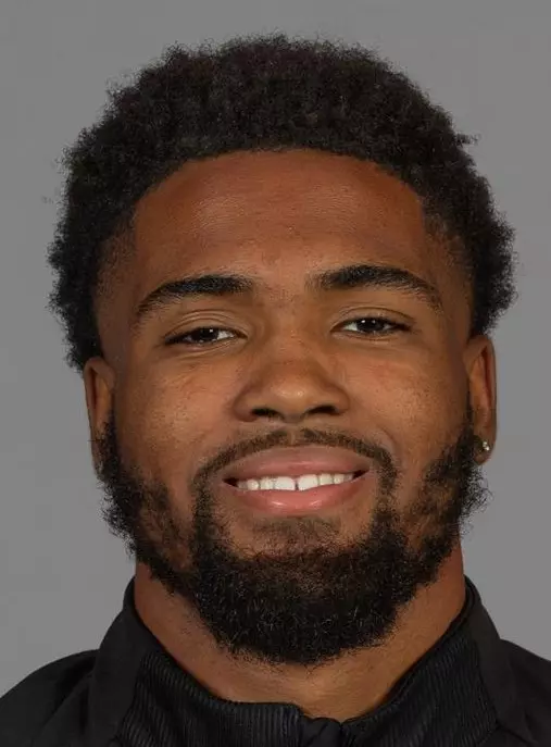 D0721 Football Portraits & Social Media