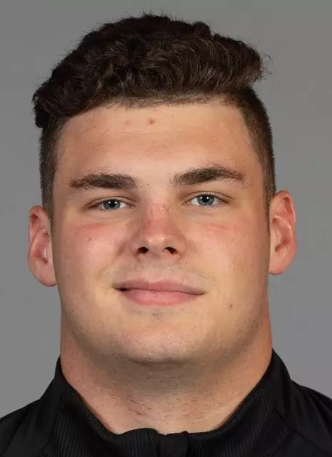 D0721 Football Portraits & Social Media