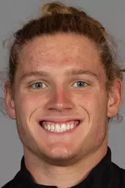 D0721 Football Portraits & Social Media