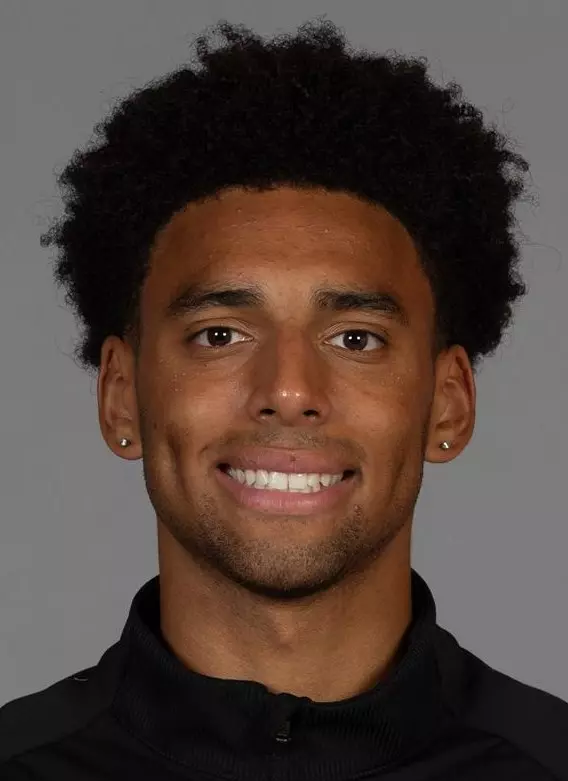 D0721 Football Portraits & Social Media