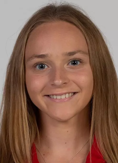 D0822 Field Hockey Portraits & Social Media