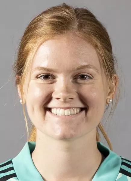 D0223 Soccer team head shots socia