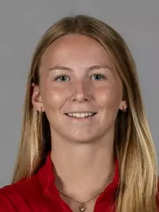 D0524 Field Hockey Head shot posed action social