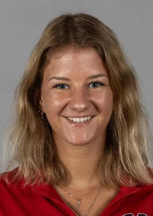 D0524 Field Hockey Head shot posed action social