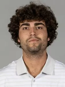 D0524 Field Hockey Head shot posed action social