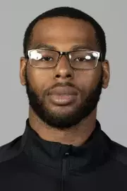 D0225 Football Head Shots
