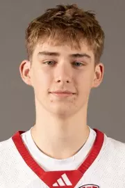 D2526 Mens Baskeball media day team HS posed