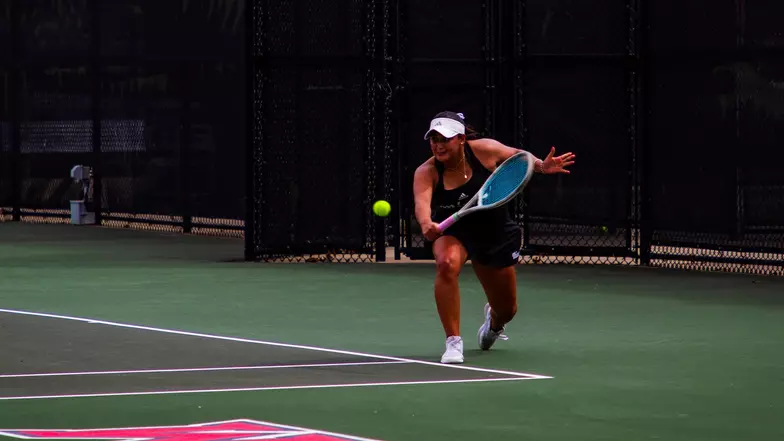 Miami Tennis vs Massachusetts 3-20-26