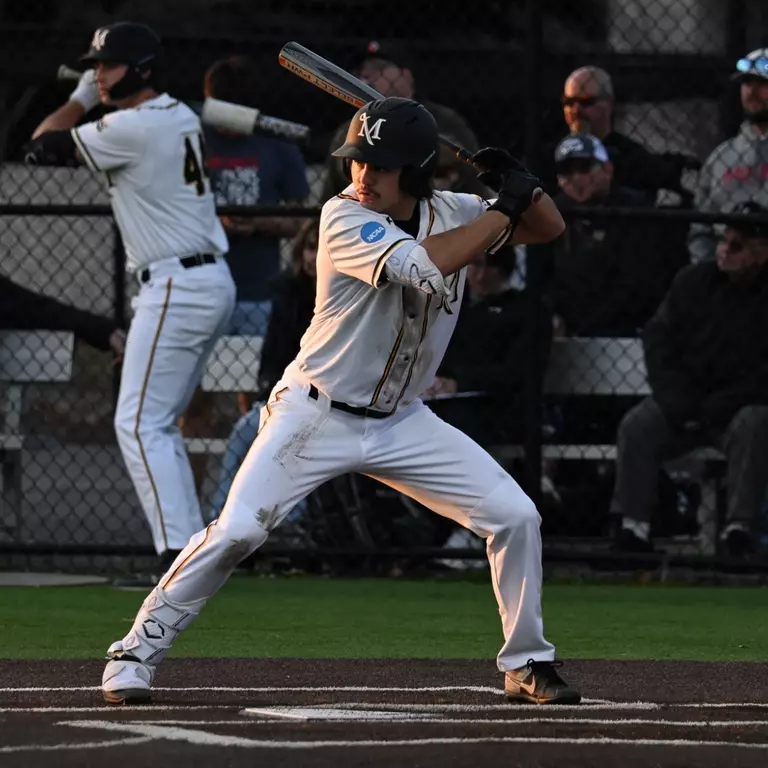 10 vs. Goldey-Beacom