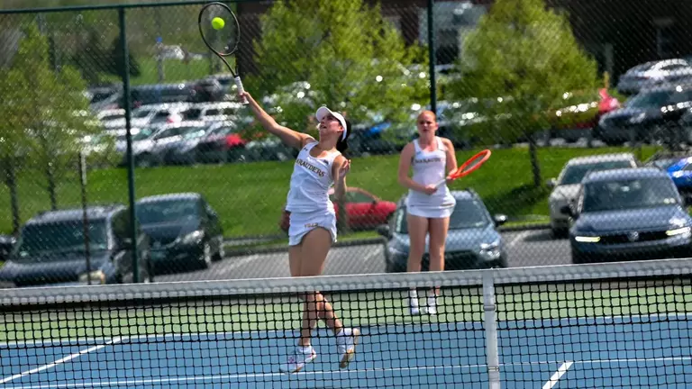 wtennis vs Salem