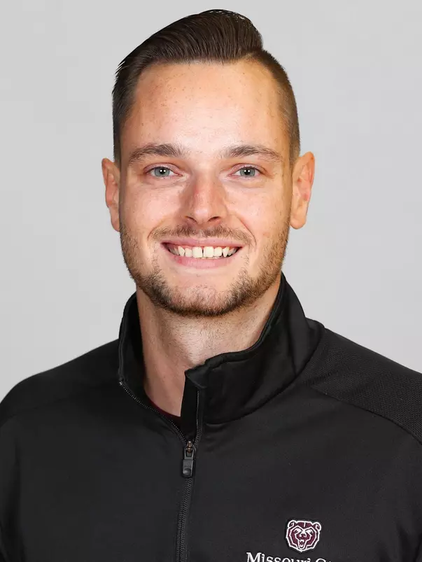 2018 Volleyball mug shots HSC. Photos by Kevin White/Missouri State University