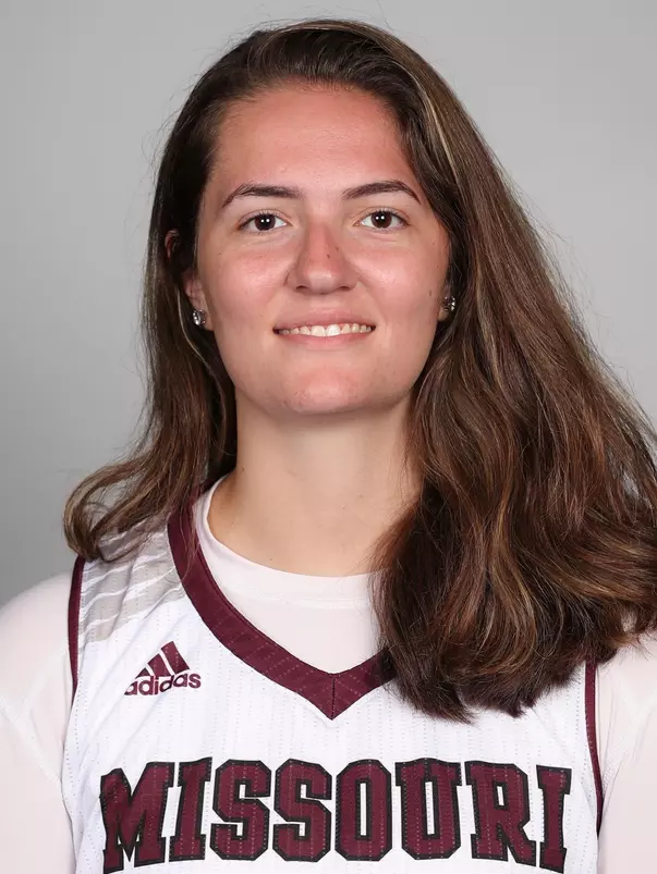 Women's Basketball headshot, taken September 17, 2018. Visual Media/Missouri State University