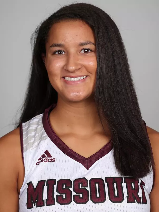 Women's Basketball headshot, taken September 17, 2018. Visual Media/Missouri State University