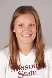2019 Lauren Fisher Head Shot
