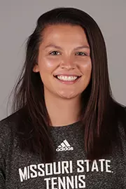 Anna Alons Head Shot