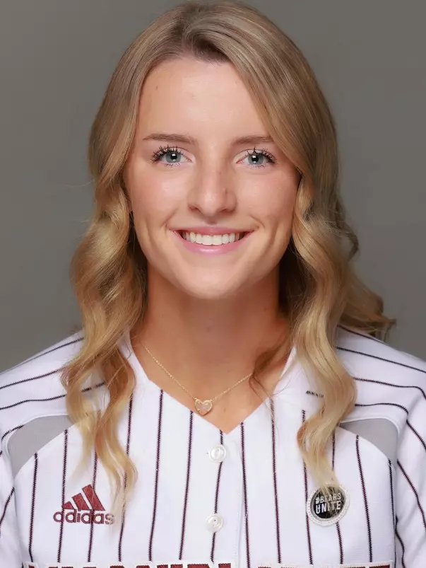 Kenzi Derryberry 2022 Headshot