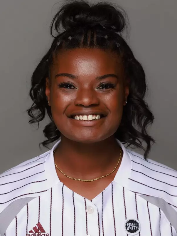 Steffany Dickerson 2022 Headshot