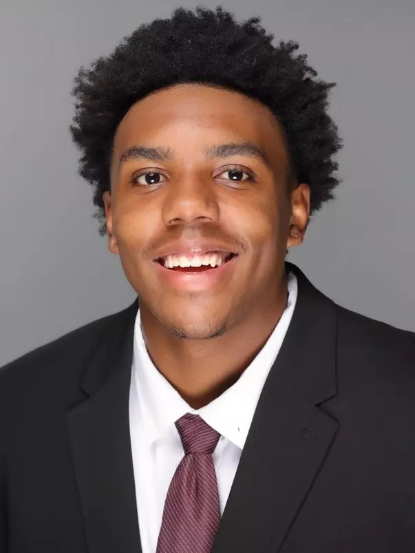 Menâ??s Basketball media day Portrait and studio action on September 13, 2021. Kevin White/Missouri State University