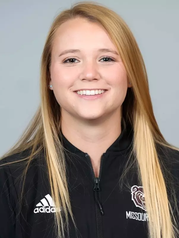 Track and Field portraits on November 16, 2022. Kevin White/Missouri State University