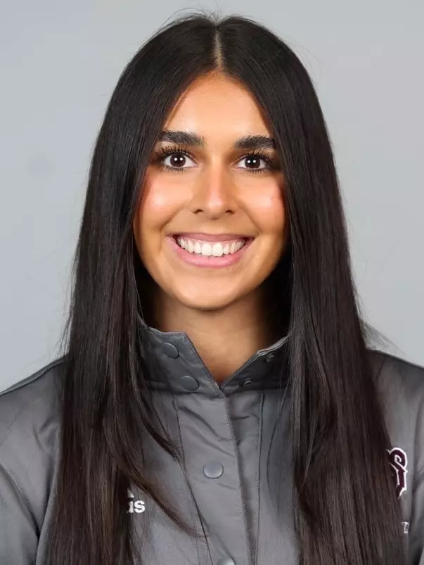 Track and Field portraits on November 16, 2022. Kevin White/Missouri State University