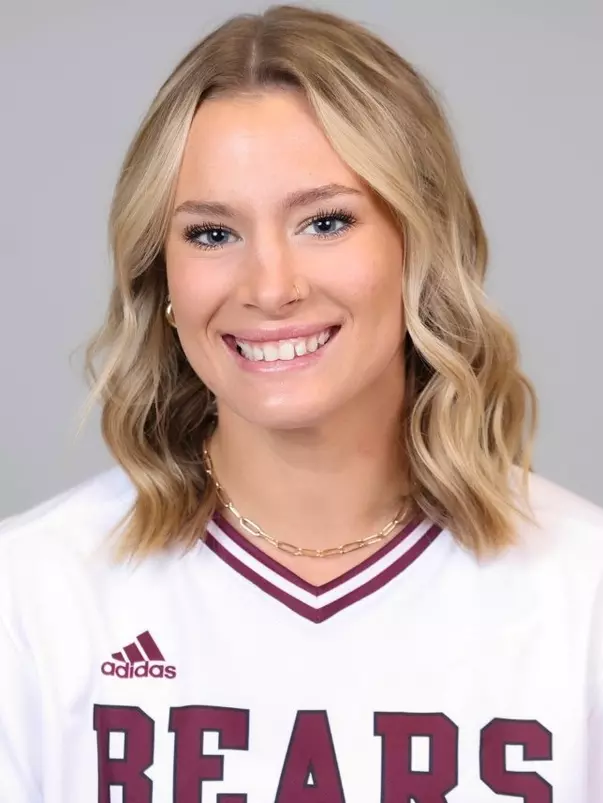 Softball portraits on November 16, 2022. Kevin White/Missouri State University
