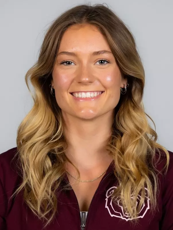 Cross Country portraits on September 15, 2022. Kevin White/Missouri State University