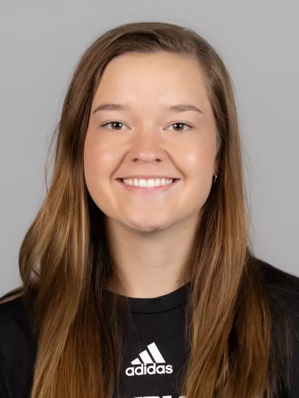 Alyson Piskulic Headshot