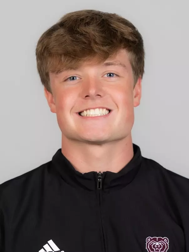 Robert Hill Headshot