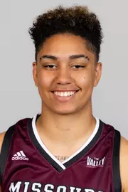 Womenâ??s basketball studio portraits on September 15, 2022. Kevin White/Missouri State University
