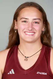 Claudia Wala headshot