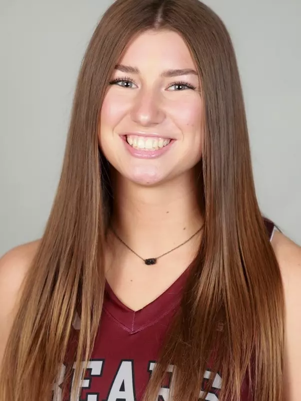Maddie Schrandt headshot