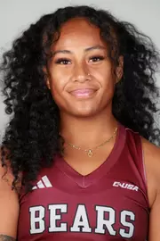 Olivia Muriel headshot