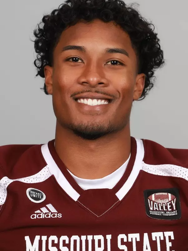 Football fall 2023 portraits at Plaster sport Complex on April 28, 2023. Kevin White/Missouri State University