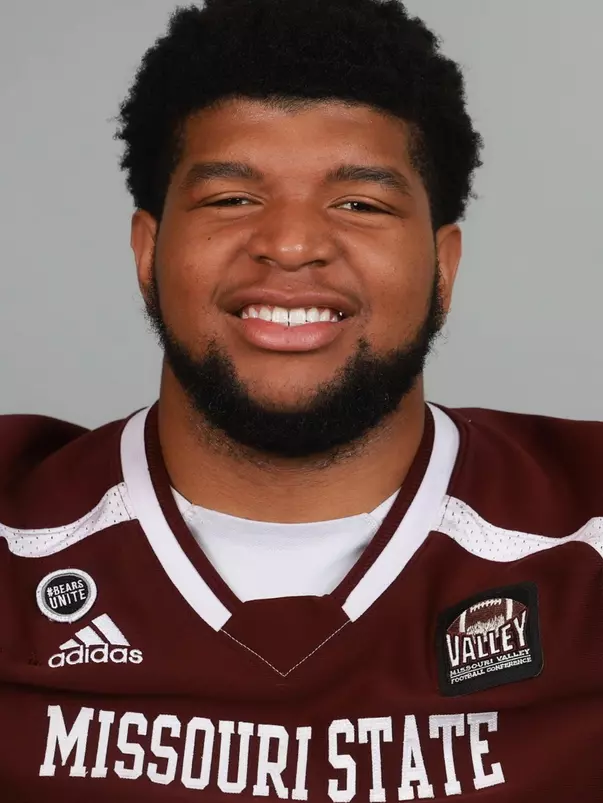 Football fall 2023 portraits at Plaster sport Complex on April 28, 2023. Kevin White/Missouri State University