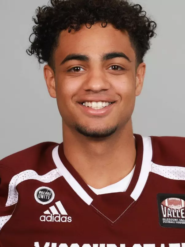 Football fall 2023 portraits at Plaster sport Complex on April 28, 2023. Kevin White/Missouri State University