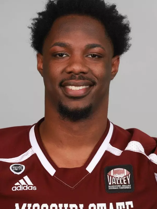 Football fall 2023 portraits at Plaster sport Complex on April 28, 2023. Kevin White/Missouri State University
