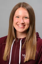 Anna Lucas headshot