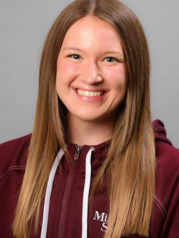 Anna Lucas headshot