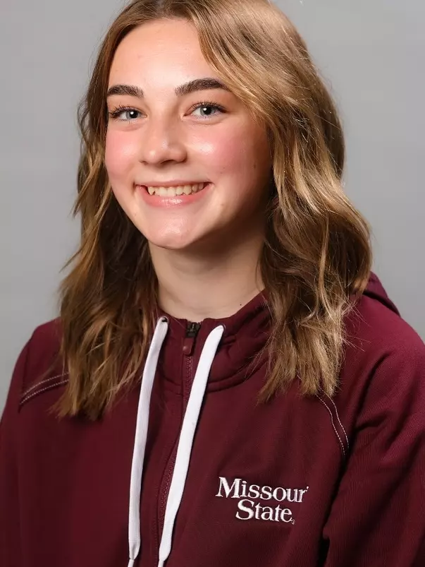 Grace Affeldt Headshot