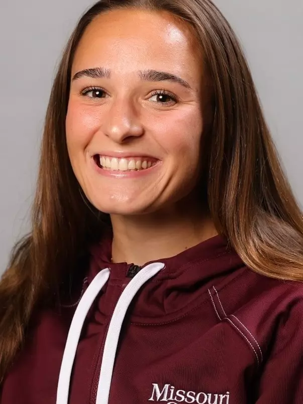 Grace Weisse headshot