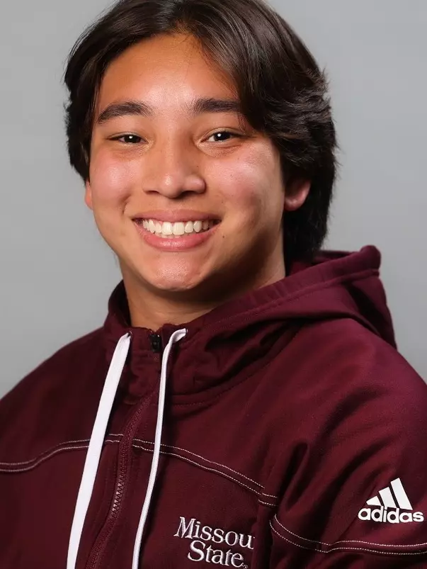 Logan Schelfaut headshot
