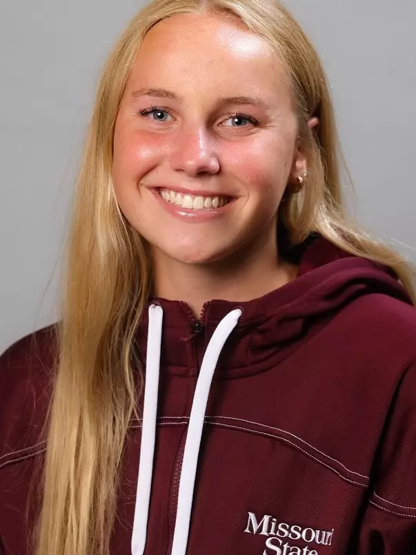 Makenzie Kurre headshot