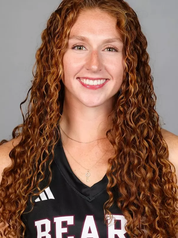 Amanda Cleary 2025 Headshot