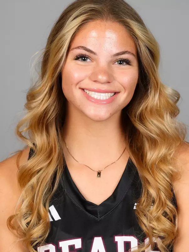 MacKenzie Steele 2025 headshot